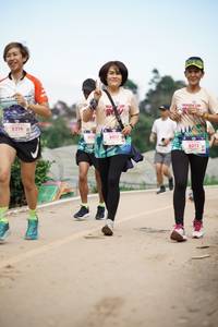 BIB: 8216, 4012, 8011, 8013
                            <button type="button" onclick="openModal(18895547)" class="btn btn-primary btn-sm float-right btn-popup" data-toggle="modal" data-target=".modal-high-quality">
                        <i class="fas fa-shopping-cart"></i> Add to Cart
                    </button>
                                            <button type="button" onclick="isThisMe(18895547, true)" class="btn btn-success btn-sm float-right btn-popup btn-isme hidden" data-toggle="tooltip" data-placement="bottom" title="นี่คือรูปของคุณใช่ไหม คลิกที่นี่เพื่อเอาเข้าอัลบั้ม">
                        <i class="fas fa-plus"></i> Add to album
                    </button>
                    <button type="button" onclick="isThisMe(18895547, false)" class="btn btn-warning btn-sm float-right btn-popup btn-isnotme hidden">
                        <i class="fas fa-ban"></i> Remove from album
                    </button>